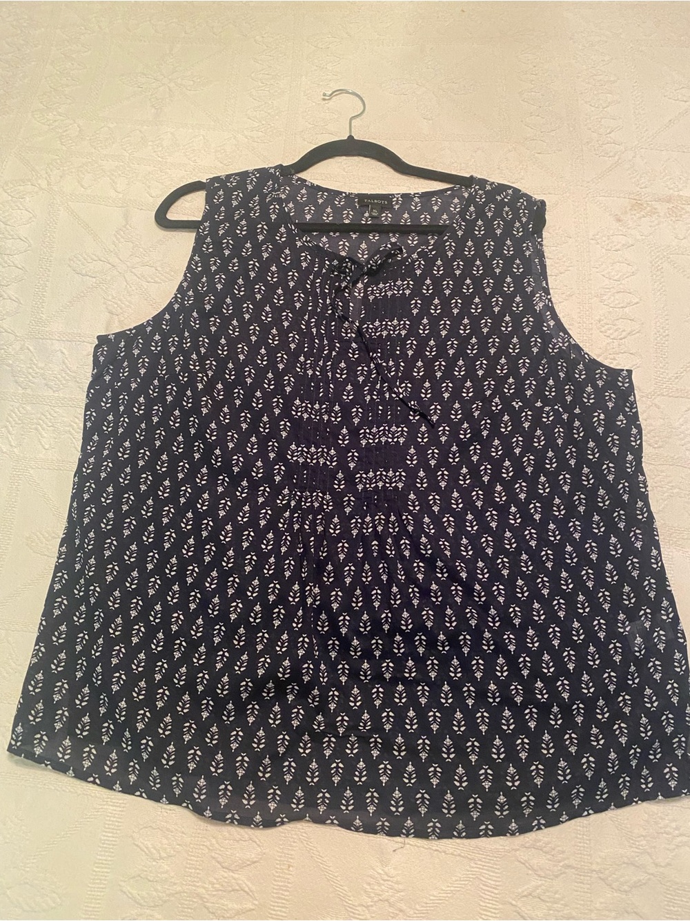 Talbots Navy and White Sleeveless Tank